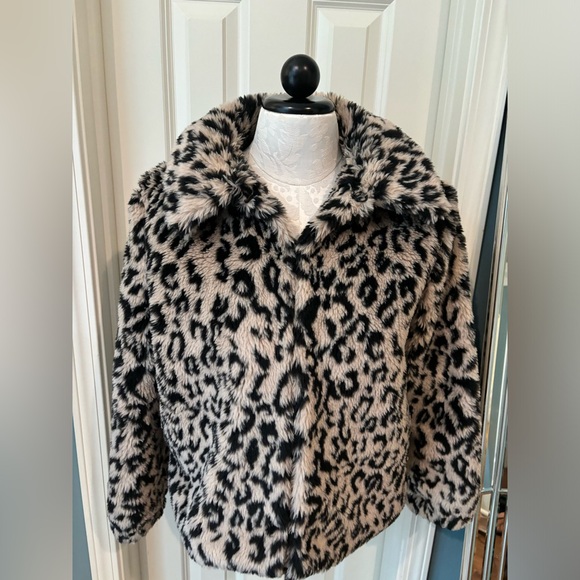 Animal Print Coat - Picture 5 of 13